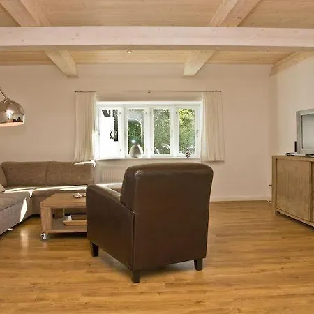 Wohnung-2 - Mh Nebel